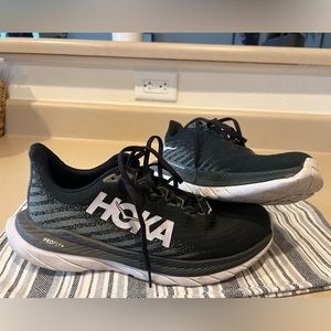 Hoka Mach 5 running shoes